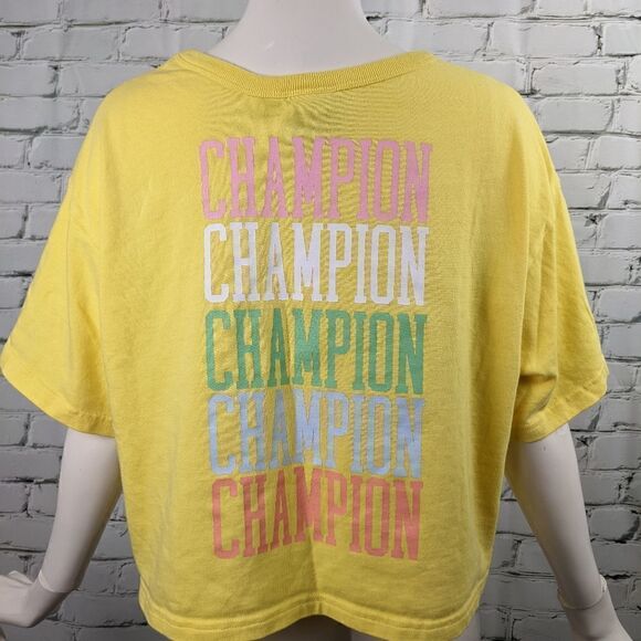Champion cropped t-shirt pale yellow pastel size Medium - Picture 4 of 7